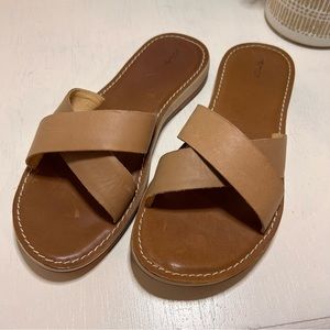 Olukai Ke'a Cross Strap Slip On Leather Tan Sandals Women’s Size 7 Non Marking